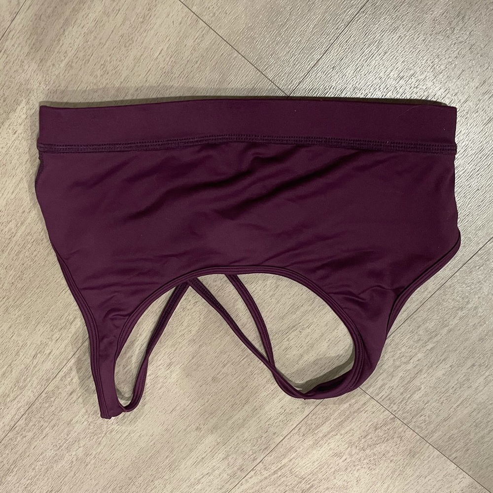 P’tula M Sariya “live it up” sport bra winter plum